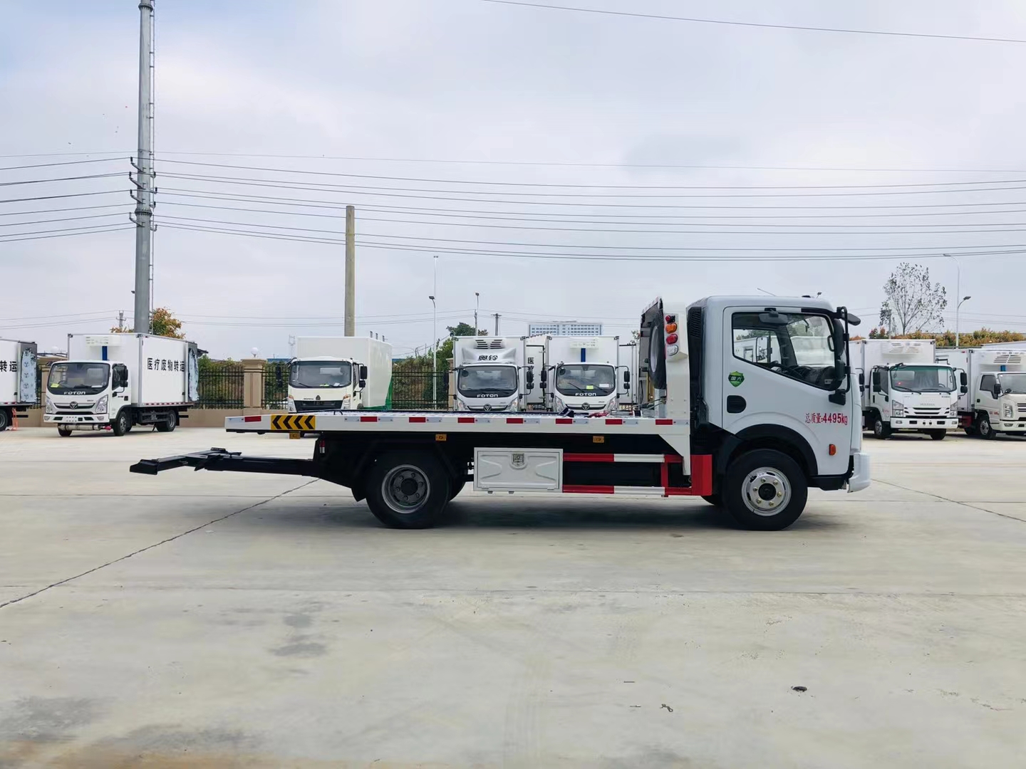 多利卡藍(lán)牌全落地清障車