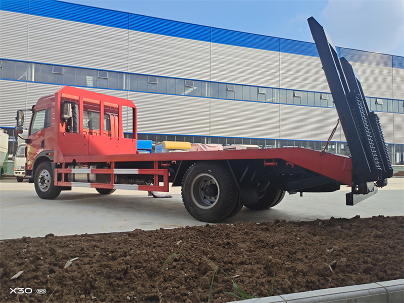 解放龍V單橋平板車